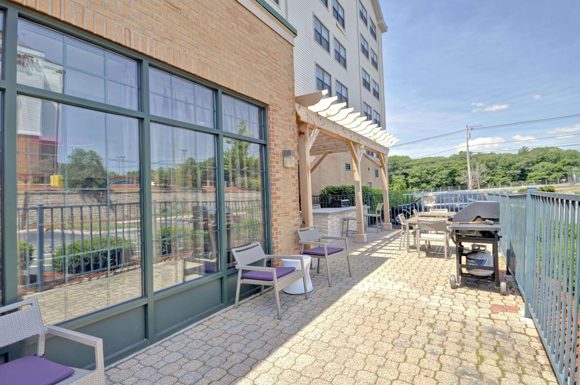Homewood Suites By Hilton Boston - Peabody Zewnętrze zdjęcie