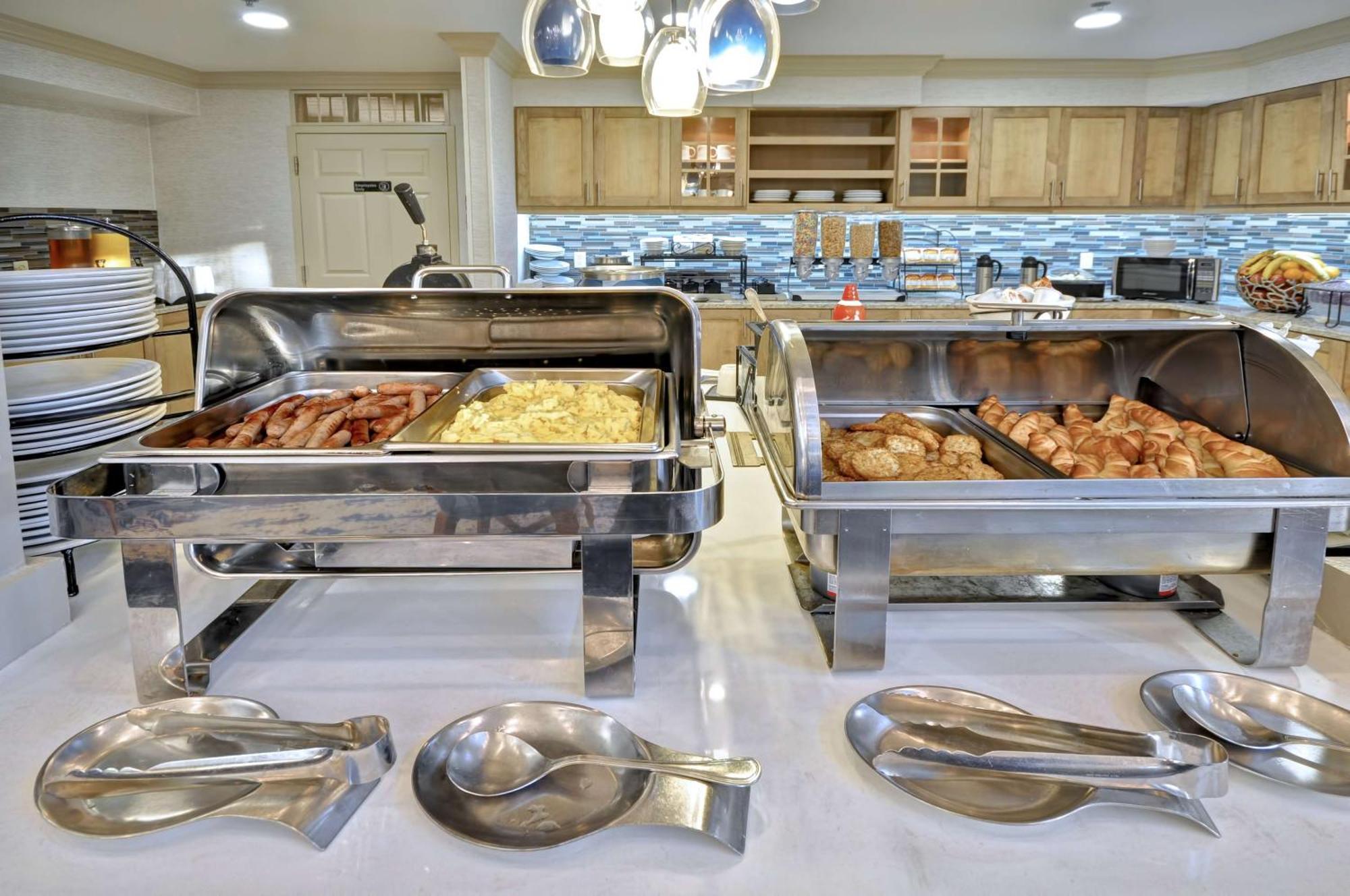 Homewood Suites By Hilton Boston - Peabody Zewnętrze zdjęcie